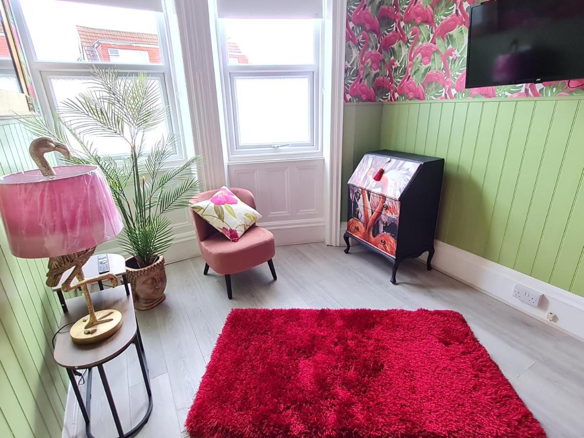 Lemur Lodge - Boutique Apartments - Short Stroll To The Beach Bournemouth Zewnętrze zdjęcie