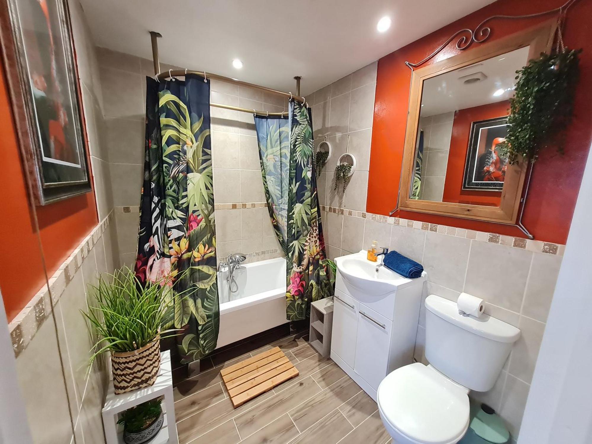 Lemur Lodge - Boutique Apartments - Short Stroll To The Beach Bournemouth Zewnętrze zdjęcie