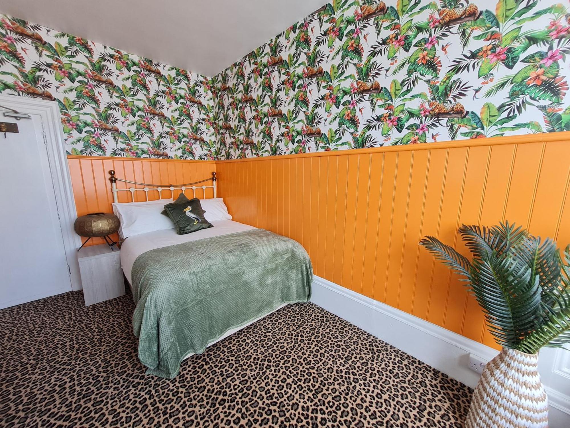 Lemur Lodge - Boutique Apartments - Short Stroll To The Beach Bournemouth Zewnętrze zdjęcie