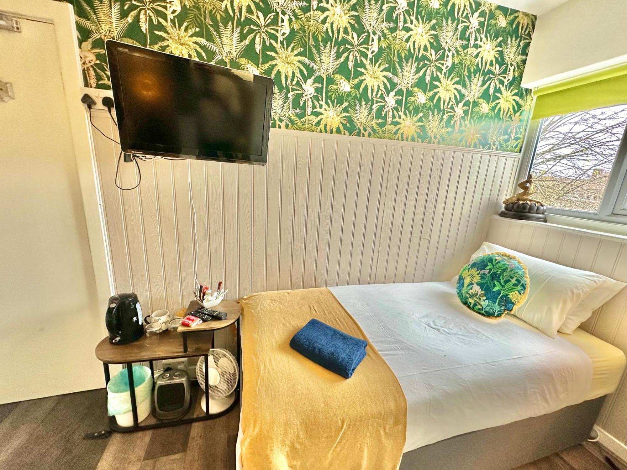 Lemur Lodge - Boutique Apartments - Short Stroll To The Beach Bournemouth Zewnętrze zdjęcie