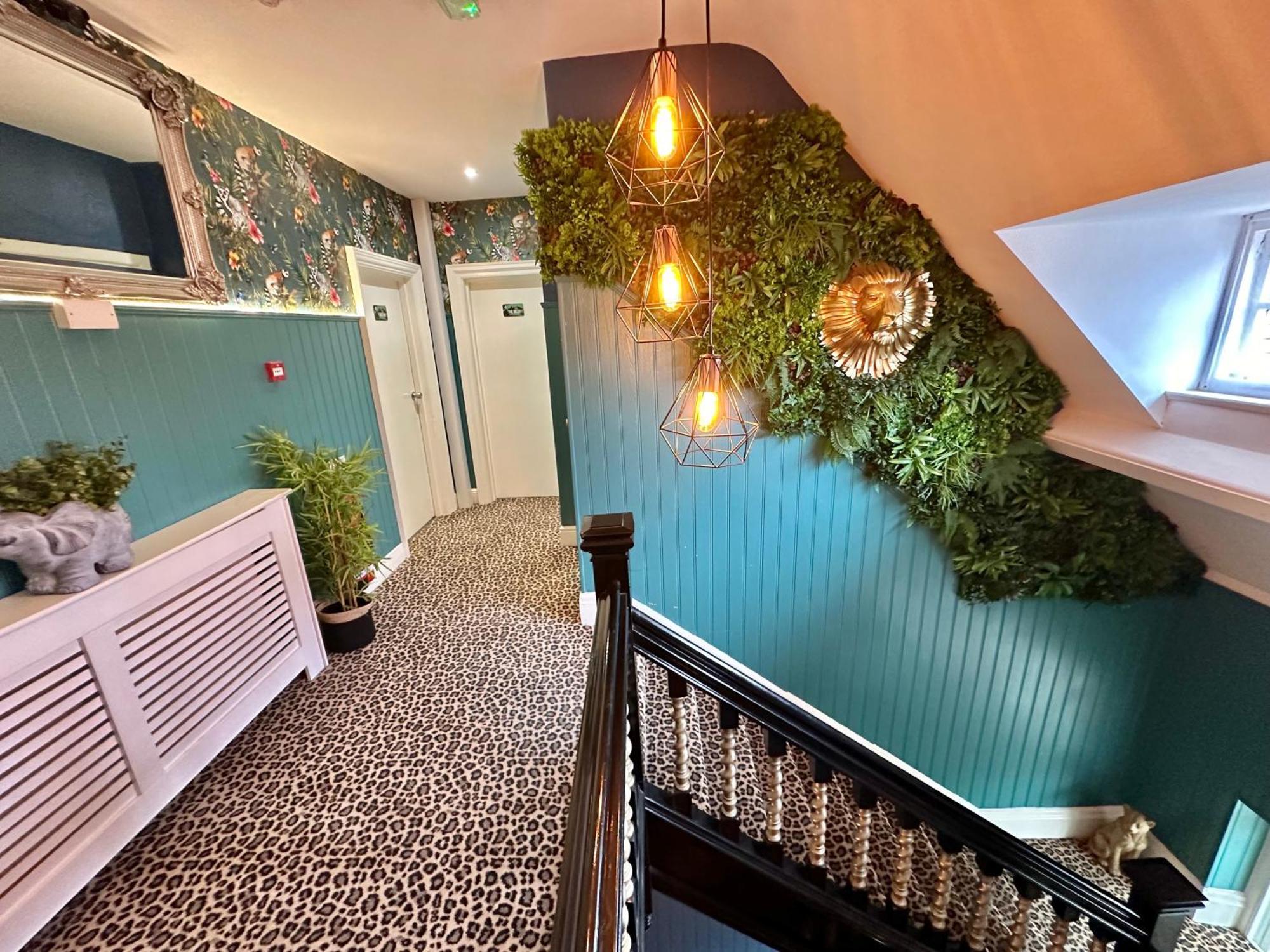Lemur Lodge - Boutique Apartments - Short Stroll To The Beach Bournemouth Zewnętrze zdjęcie